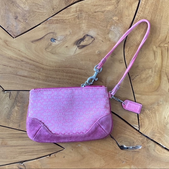 Coach Handbags - COACH Pink Clutch Purse Bag